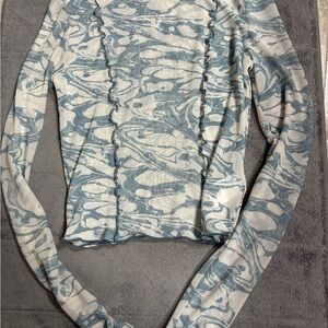 Urban Outfitters Blue and Cream Swirl Long Sleeve Top